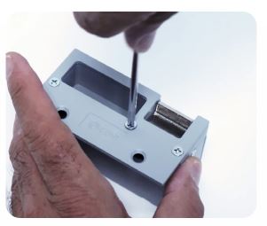 Revisser plaque avant